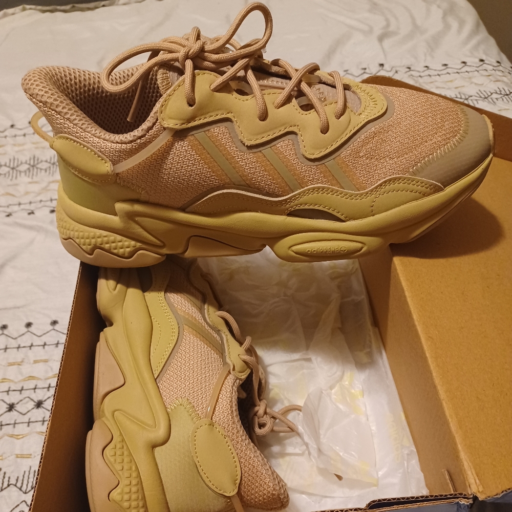 Adidas Ozweego sneakers